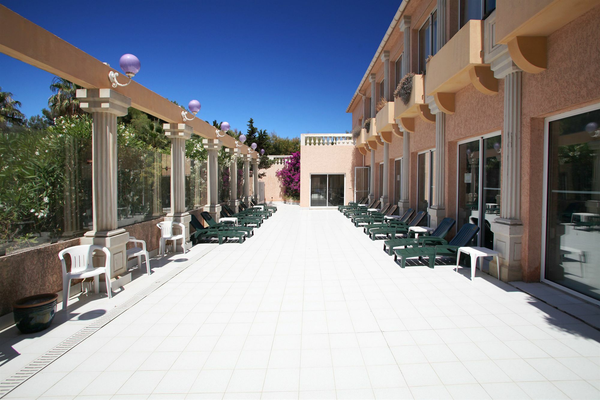 Hotel Helios & Spa - Ile Des Embiez Six-Fours-les-Plages Exterior foto